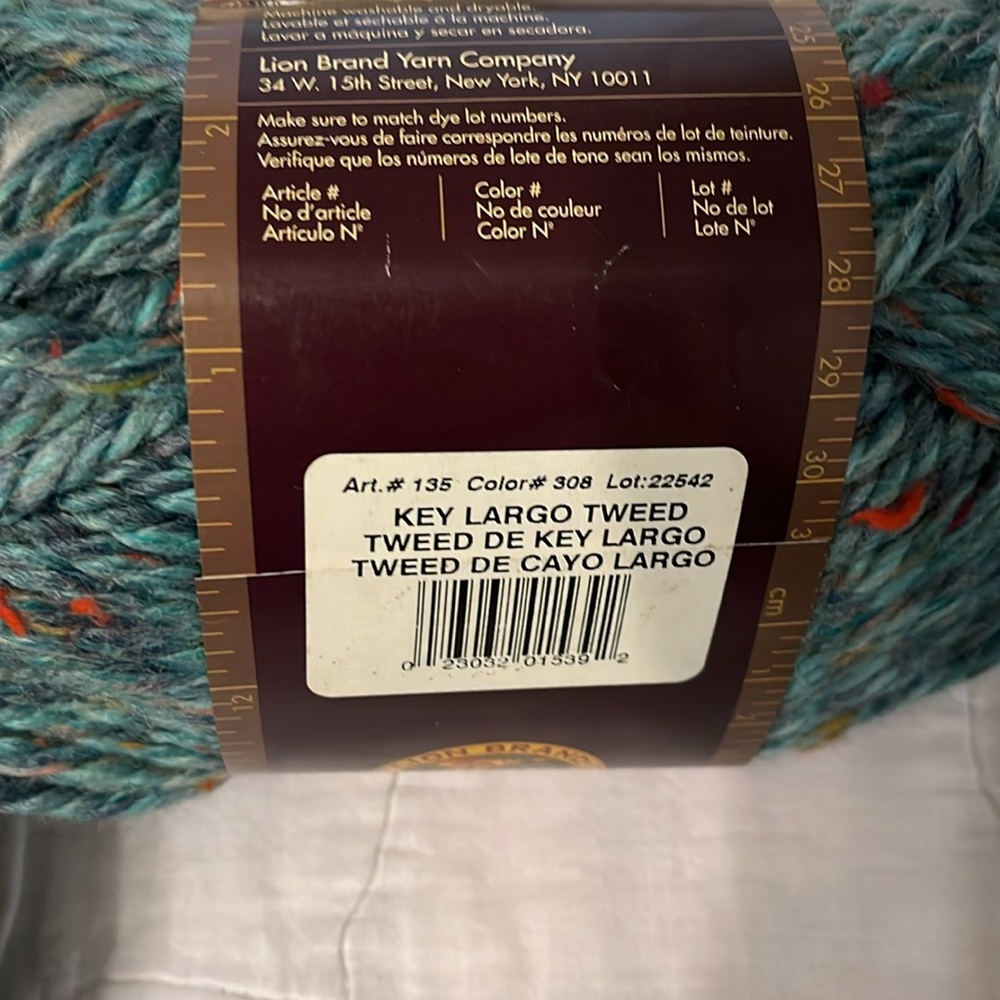 UPDATED: Yarn bundle - assorted - Picture 3 of 6